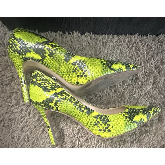 Sam Edelman Hazel Snake Skin High Heels Lime Green/Black Size 7.5M - Picture 9 of 12